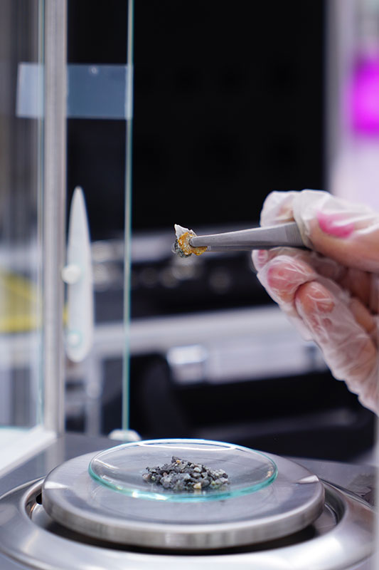 آزمایشگاه تحقیق و توسعه مواد معدنی و فلزات توپراک